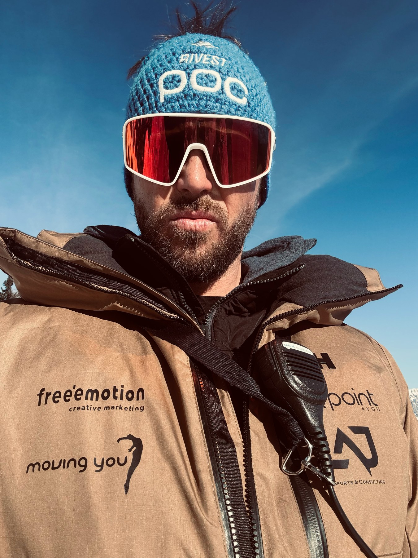Armin Jeitner am Berg mit AJ Sports Branding